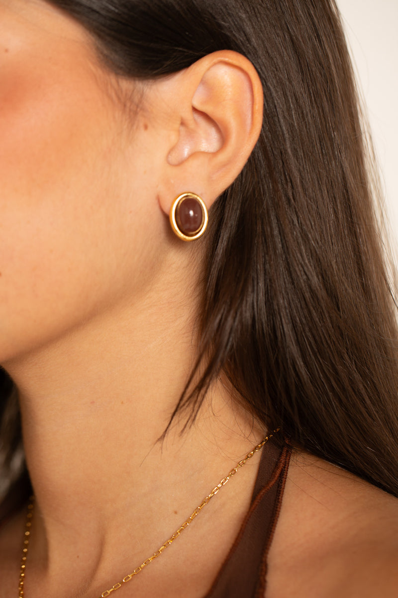 Brinco Oval Marrom - Argola Dourada Lucky Bijoux