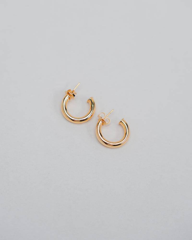 Argola Tubo - Argola Dourada Lucky Bijoux
