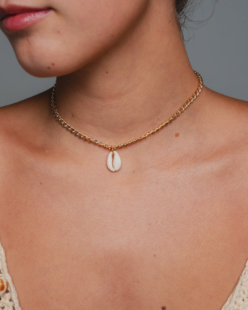 Choker Búzios - Colar Dourado Lucky Bijoux