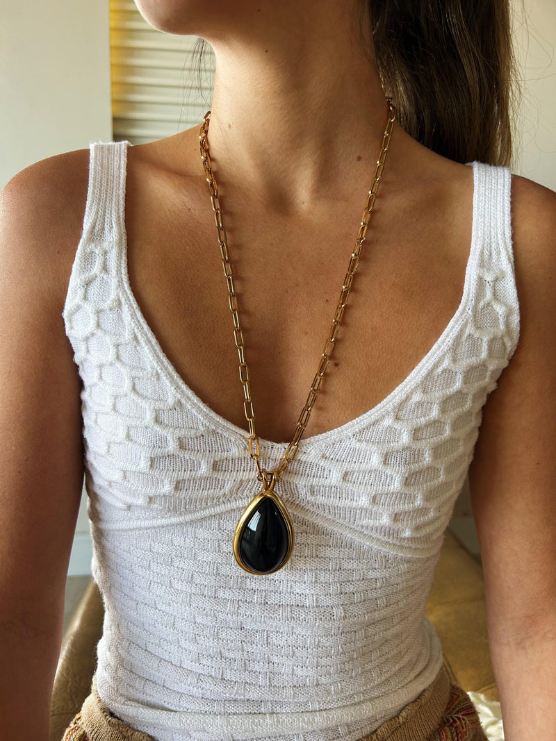 Colar Gota Preta - Colar Dourado Lucky Bijoux