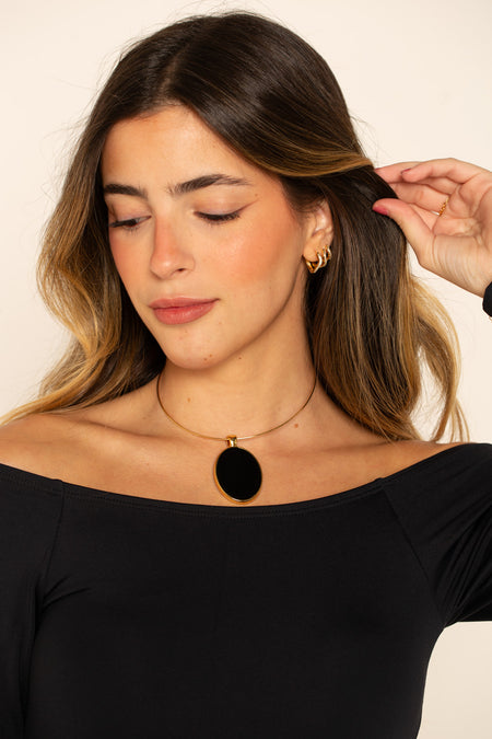 The Lucky Necklace - Ônix - Colar Dourado Lucky Bijoux