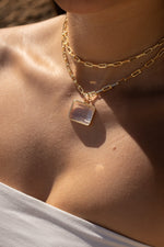 Colar Crystal Gem - Colar Dourado Lucky Bijoux