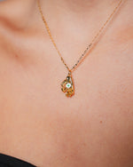 Colares Mãos - Colar Dourado Lucky Bijoux