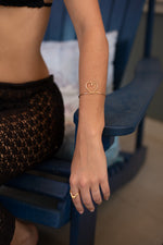 Bracelete Coração Vazado - Bracelete Dourado Lucky Bijoux