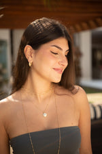Argolinha Medalhas - Argola Dourada Lucky Bijoux